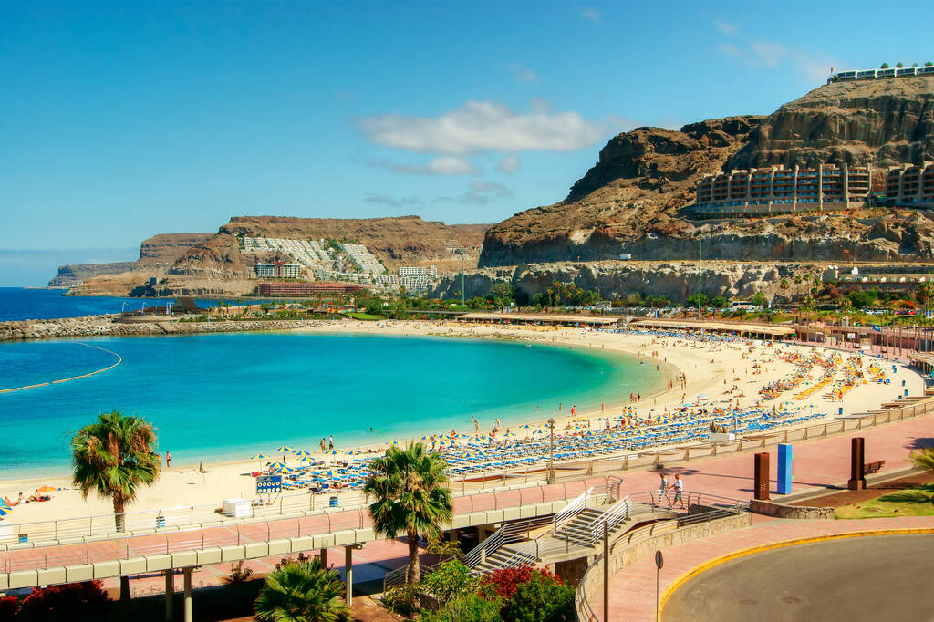 Widok na plaży Amadores na Gran Canaria, Hiszpania