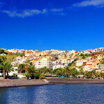 Popularne miejscowości na La Gomera: San Sebastián de la Gomera, Chipude, Agulo, Playa de Santiago